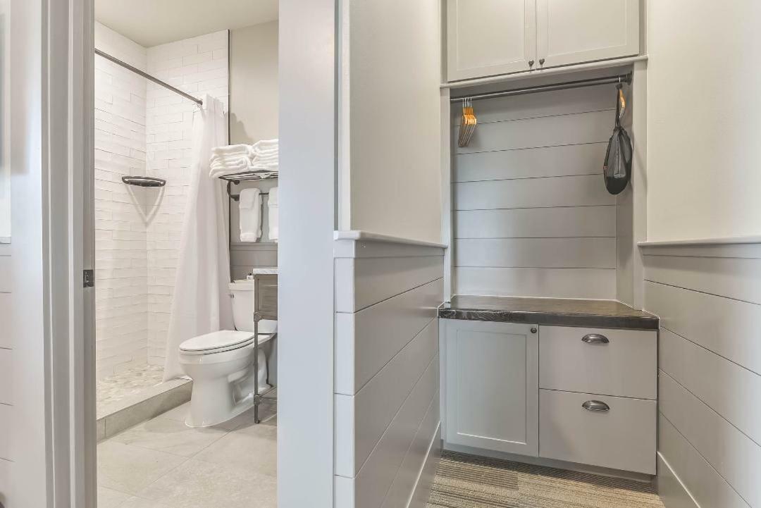 Harborwalk Lodge Hitchcock 외부 사진
